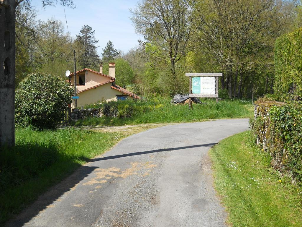 Villa Le Domaine De La Genette Paussac-et-Saint-Vivien Exterior foto